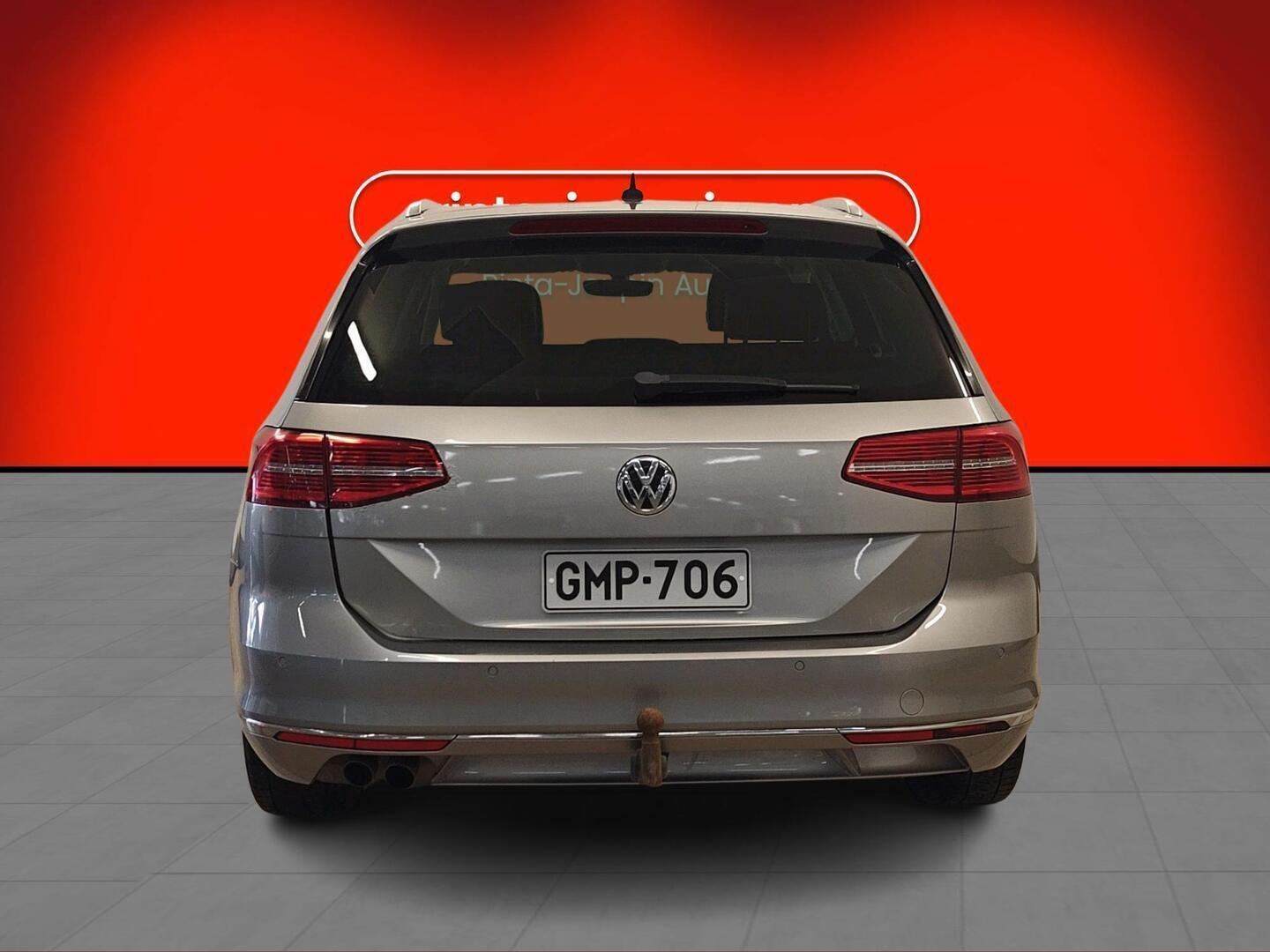 VOLKSWAGEN Passat 2015