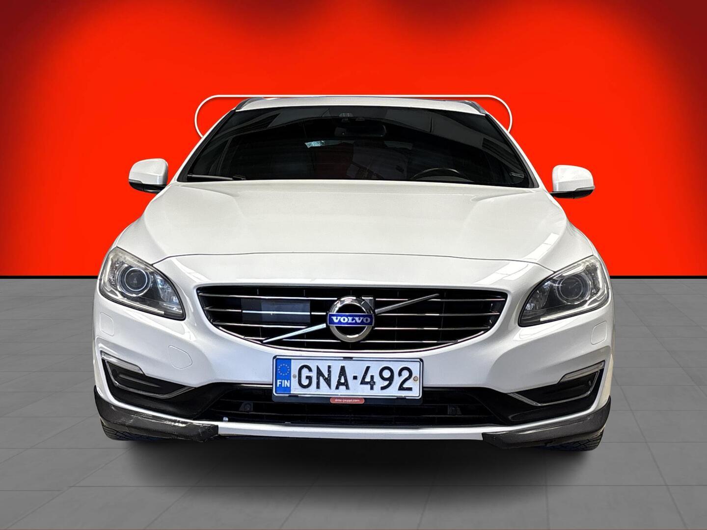 VOLVO V60 2014