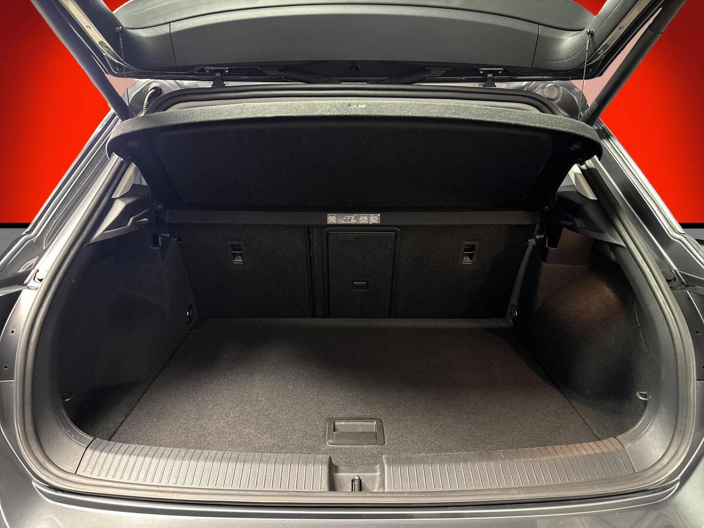 VOLKSWAGEN T-Roc 2020