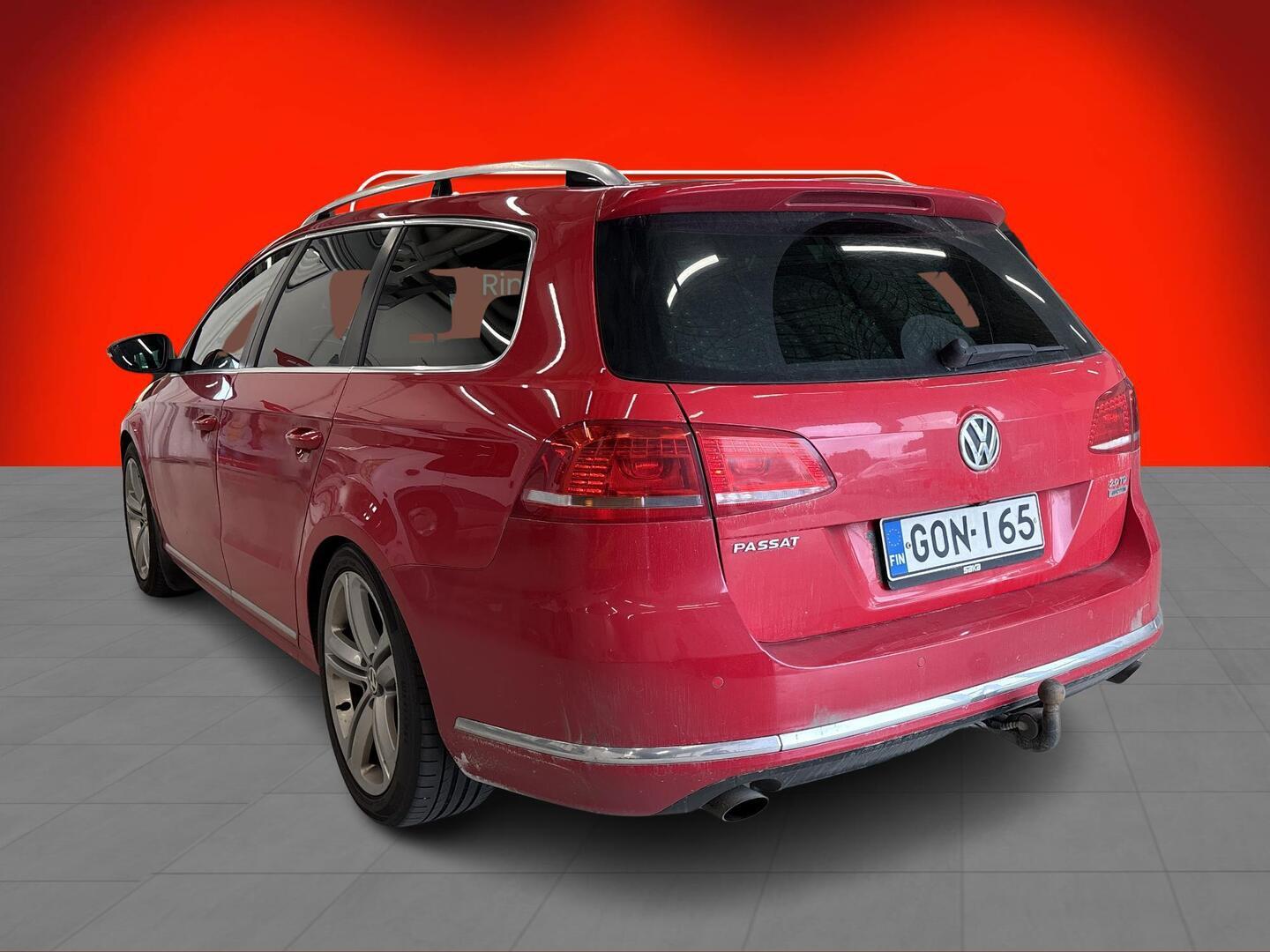 VOLKSWAGEN Passat 2013