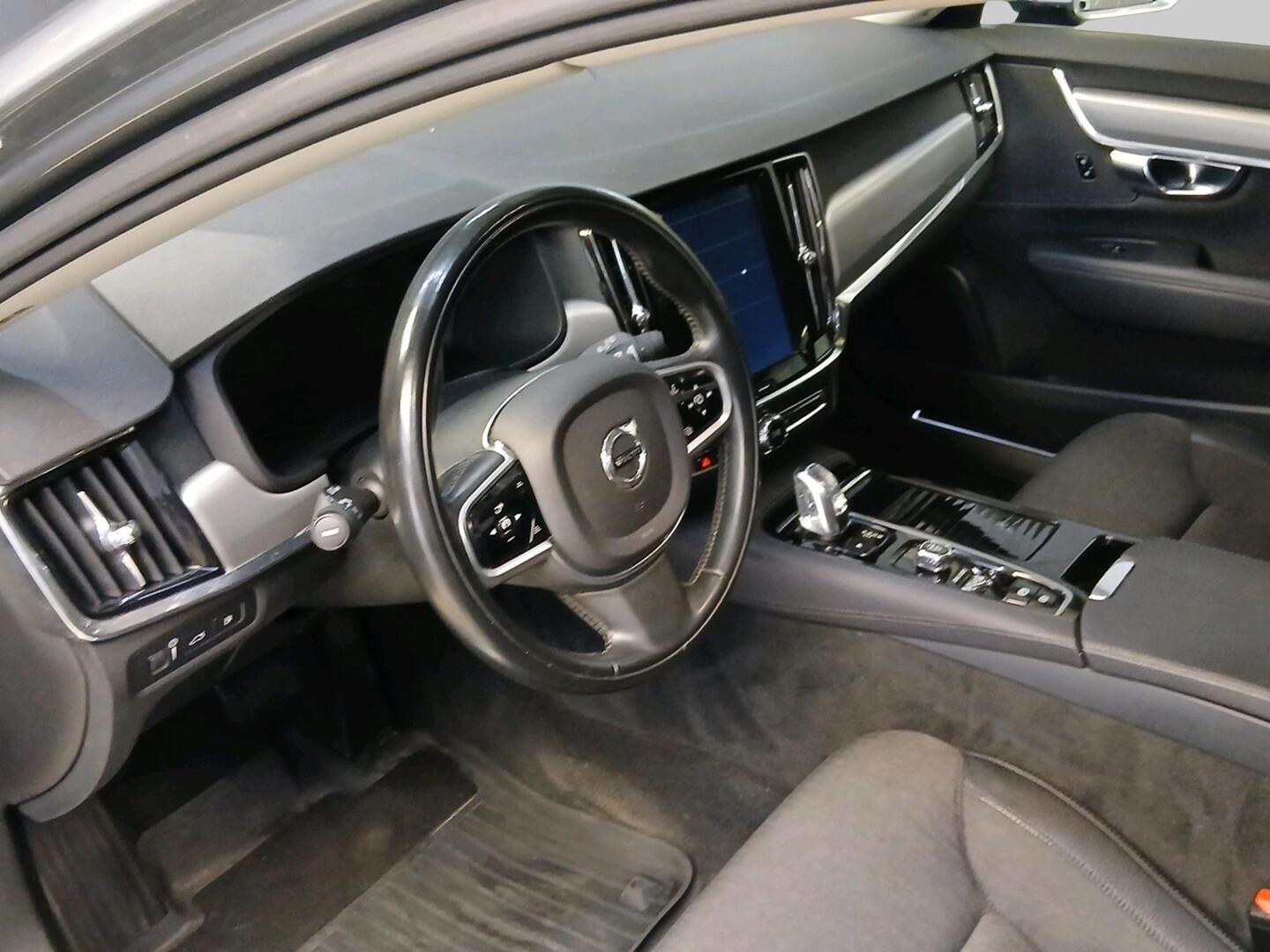 VOLVO V90 2018