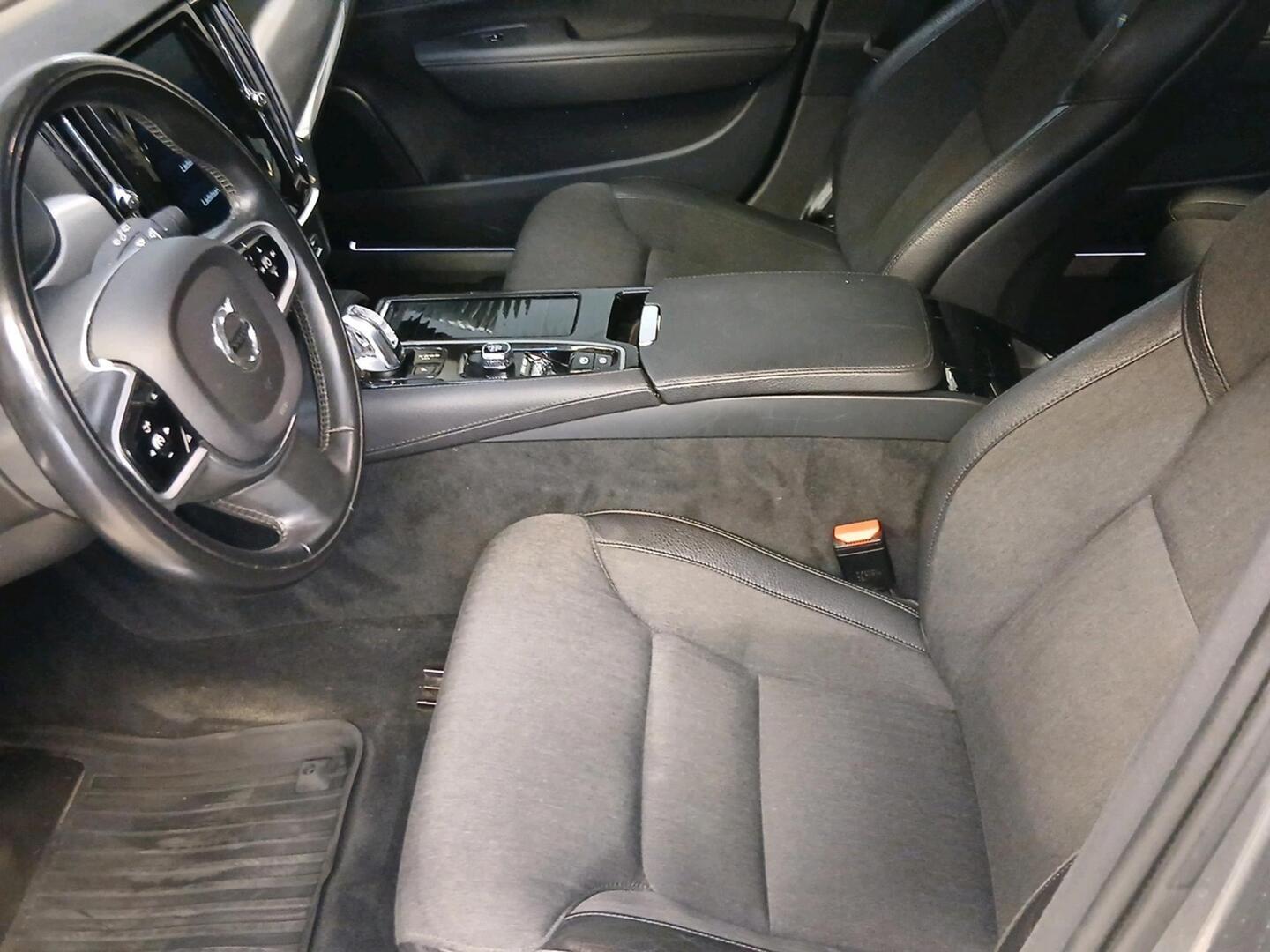 VOLVO V90 2018