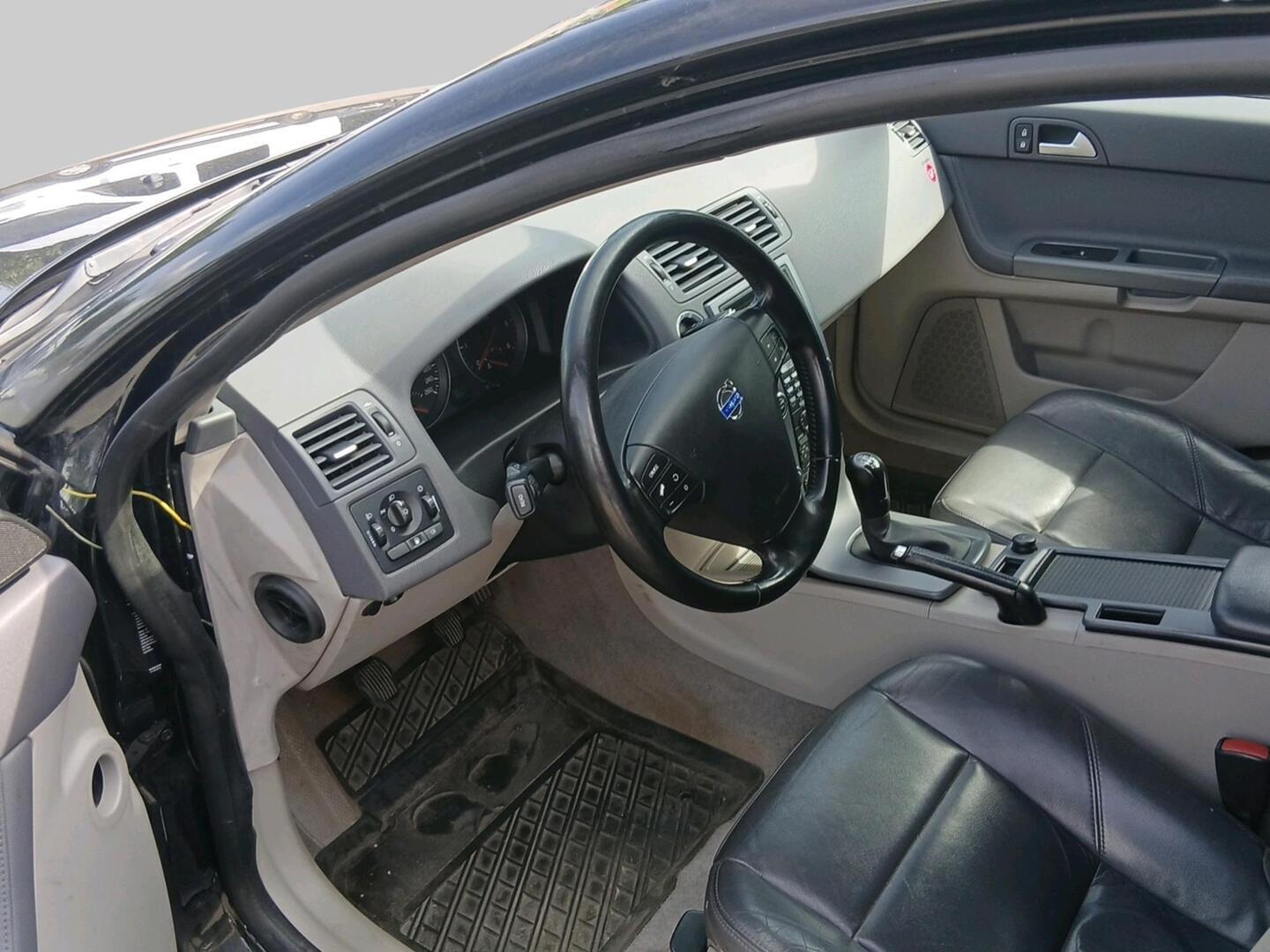 VOLVO V50 2009
