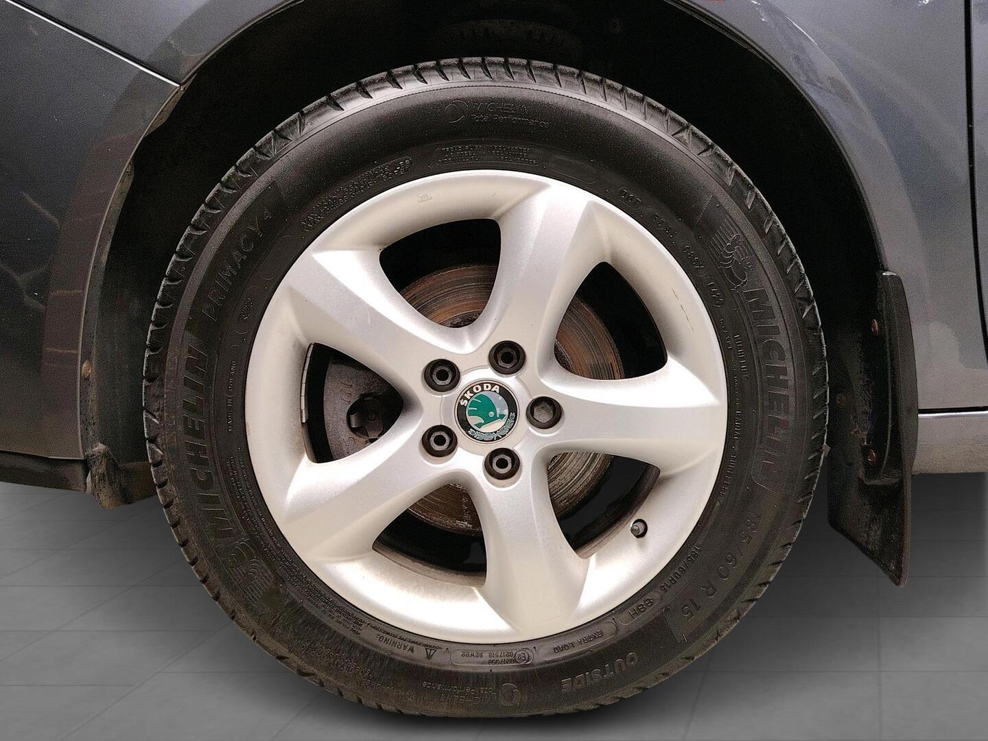 SKODA Fabia 2008