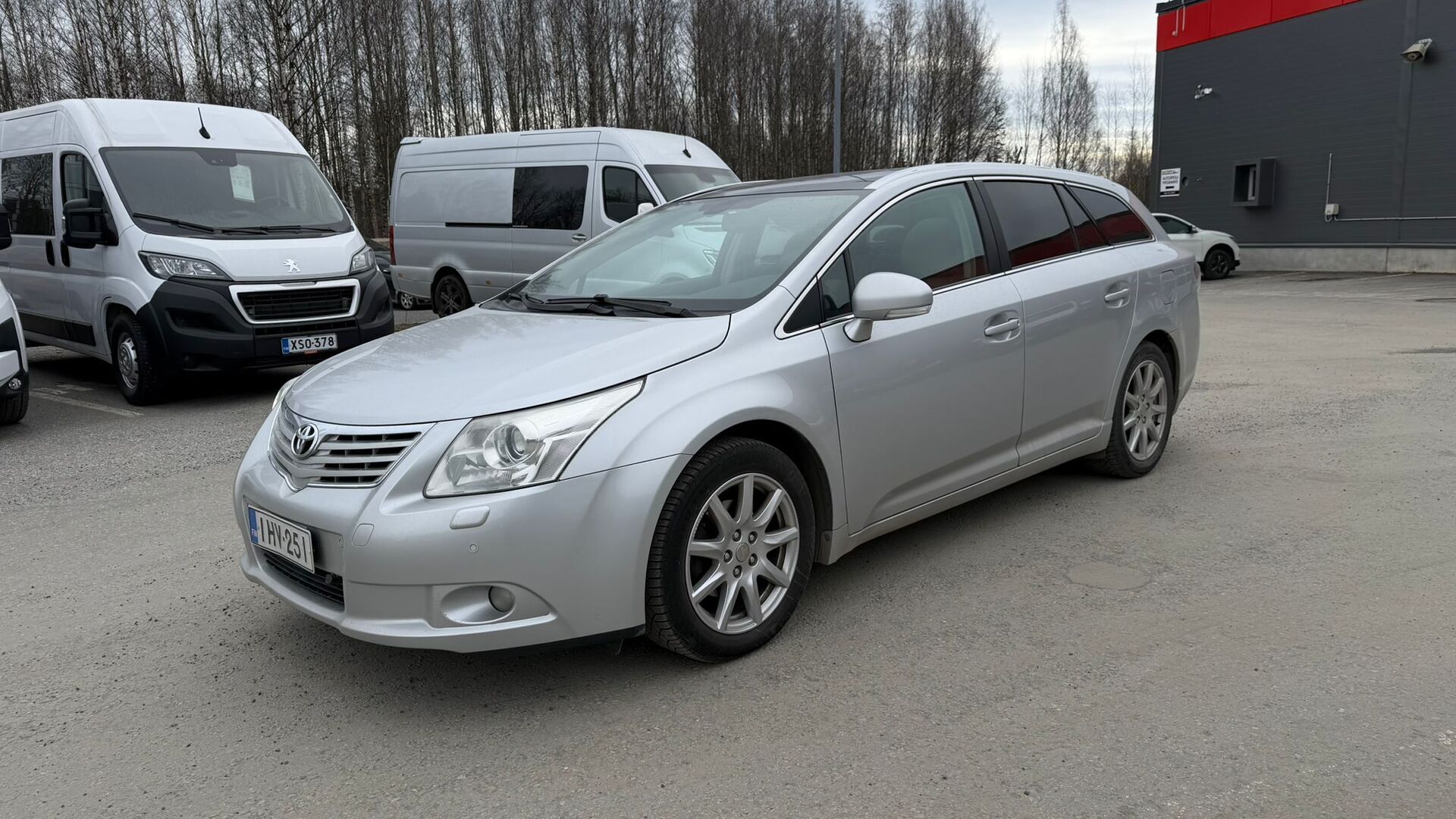 TOYOTA Avensis 2009