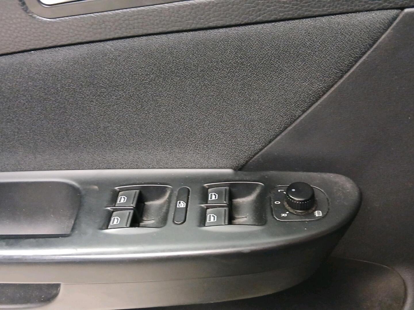 VOLKSWAGEN Passat 2009