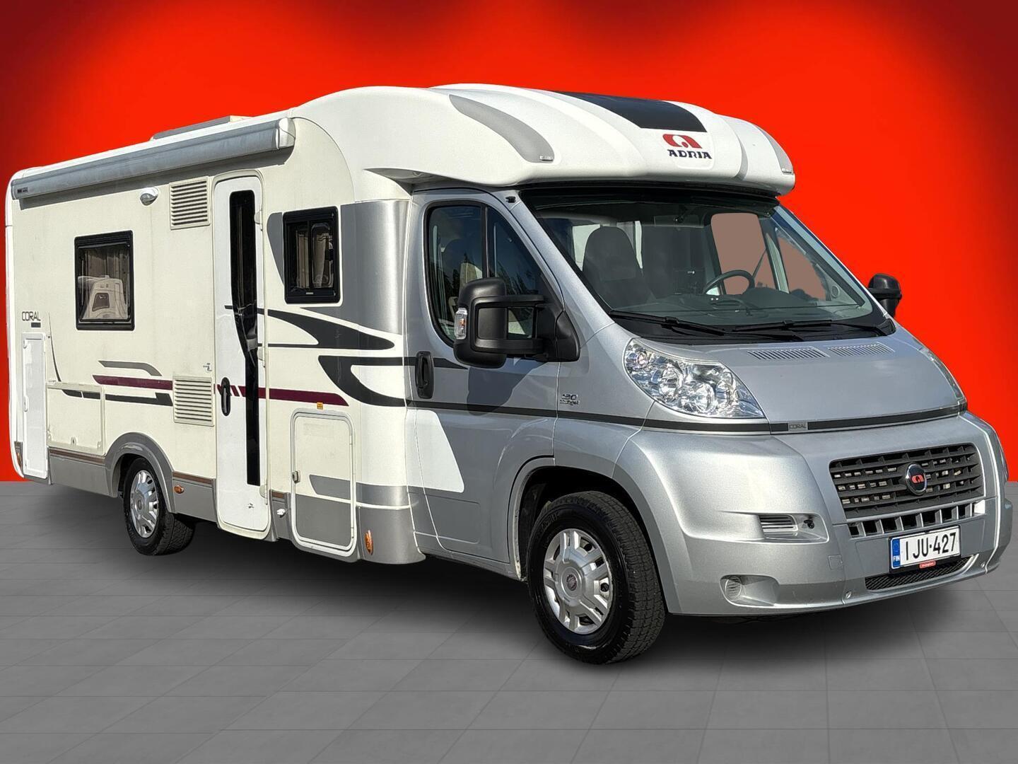 ADRIA CORAL S 670 SLT 2011