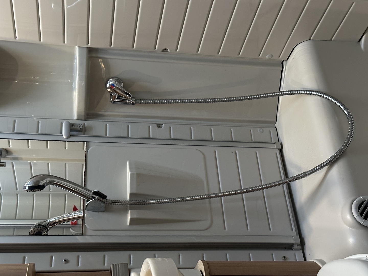 BÜRSTNER Nexxo T 715G 2013