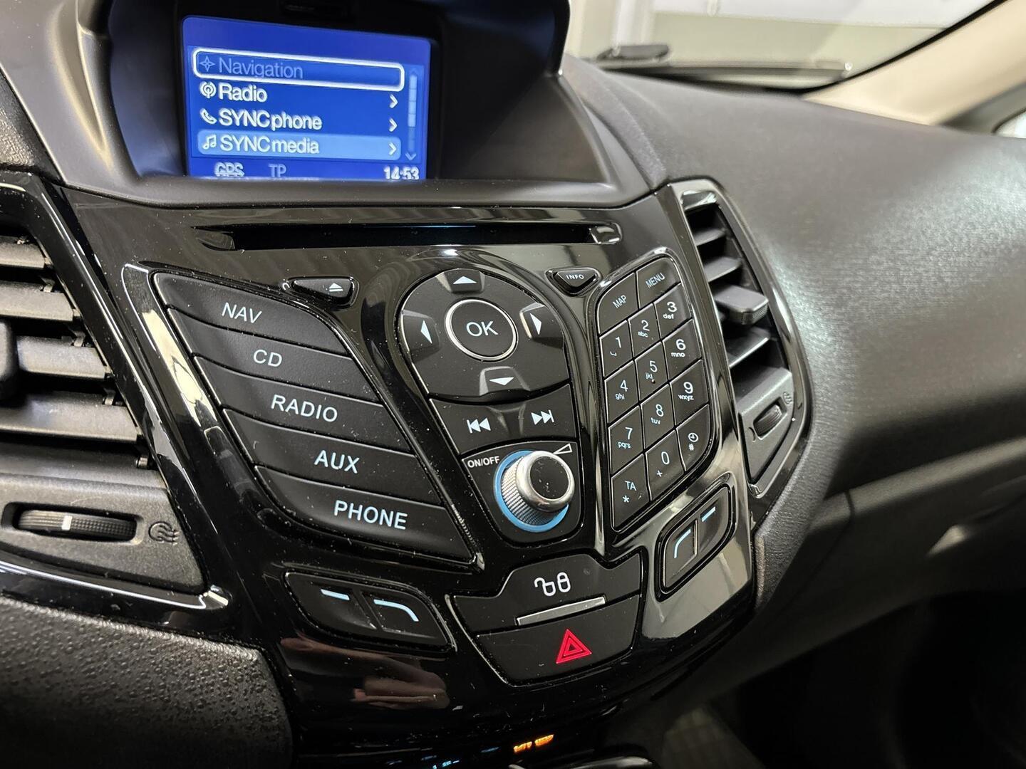 FORD Fiesta 2016