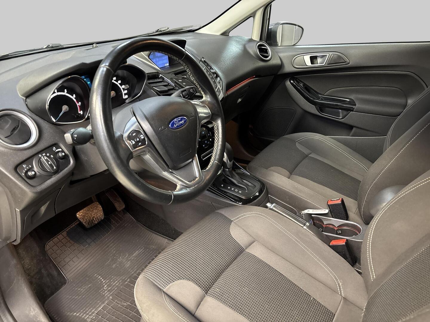 FORD Fiesta 2016