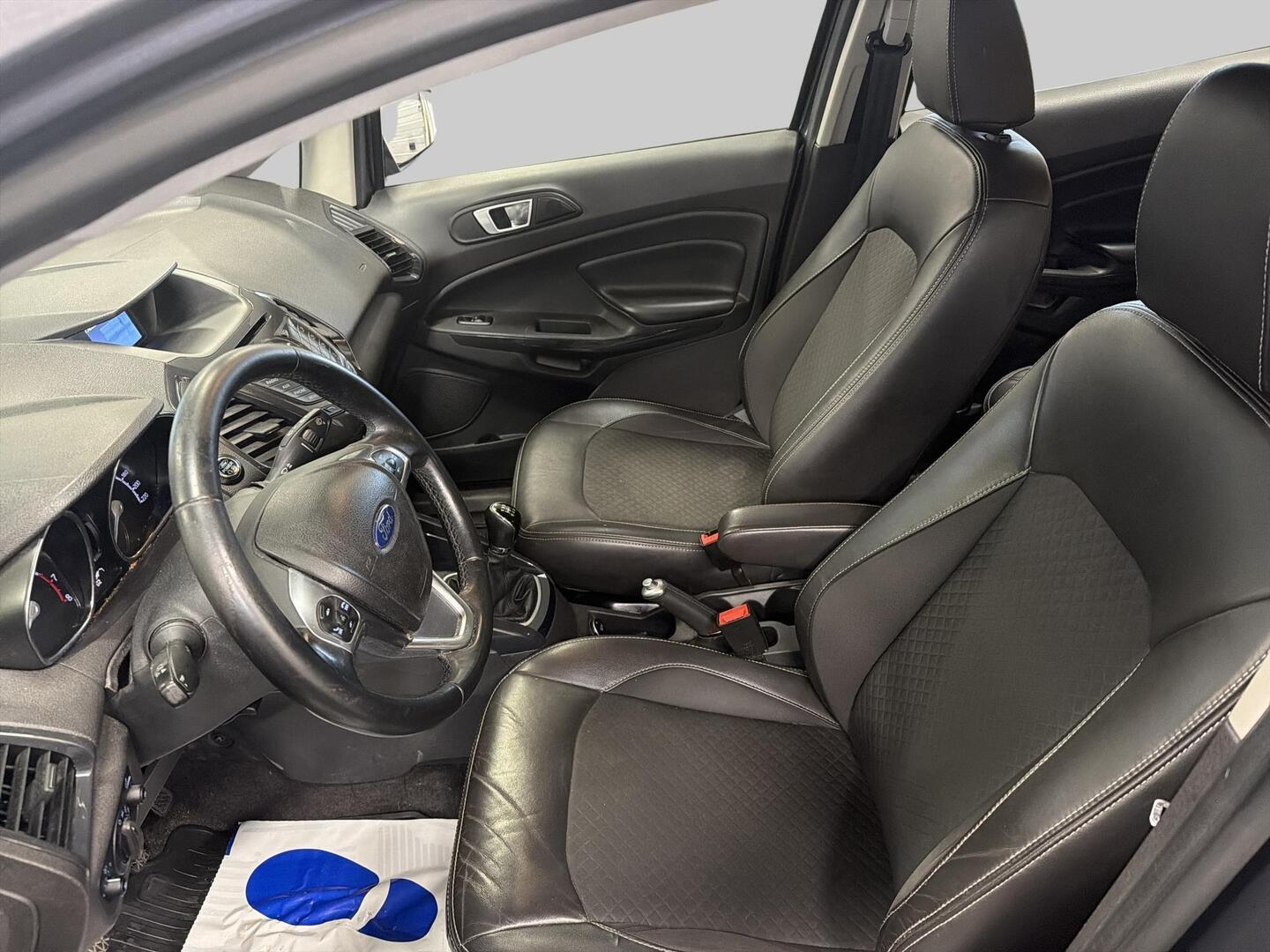 FORD Ecosport 2017