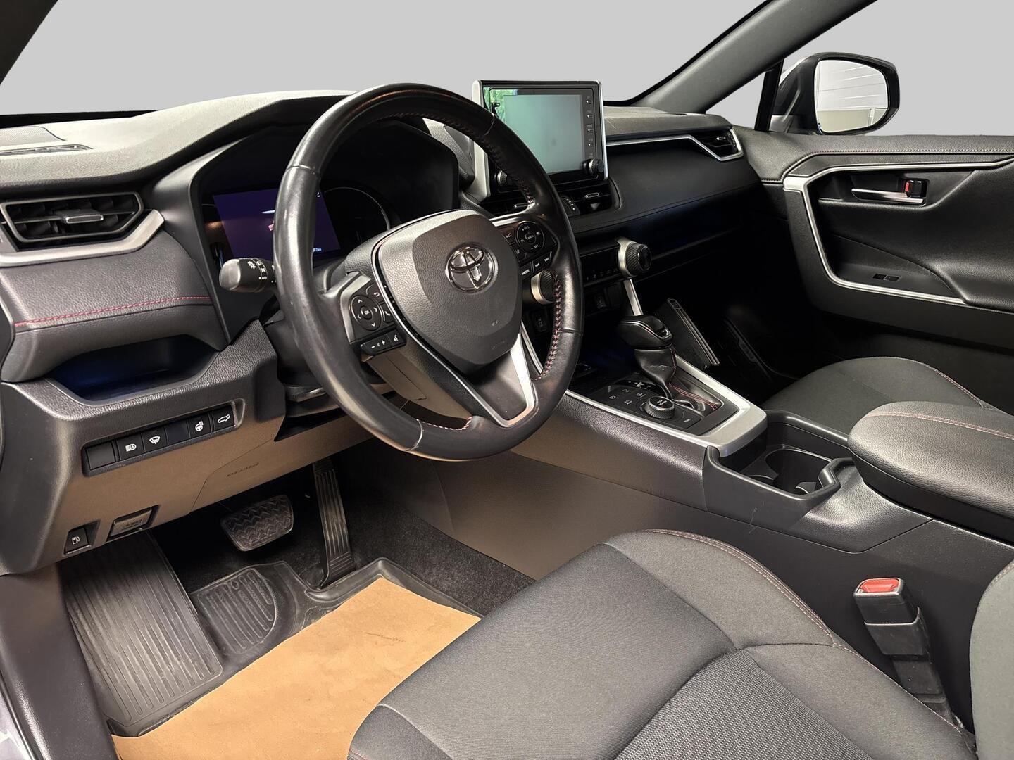TOYOTA RAV4 Plug-in 2021