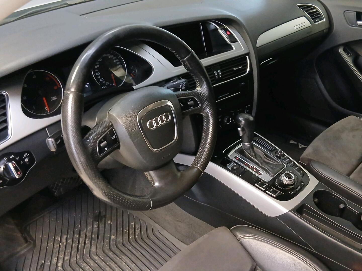 AUDI A4 allroad quattro 2010