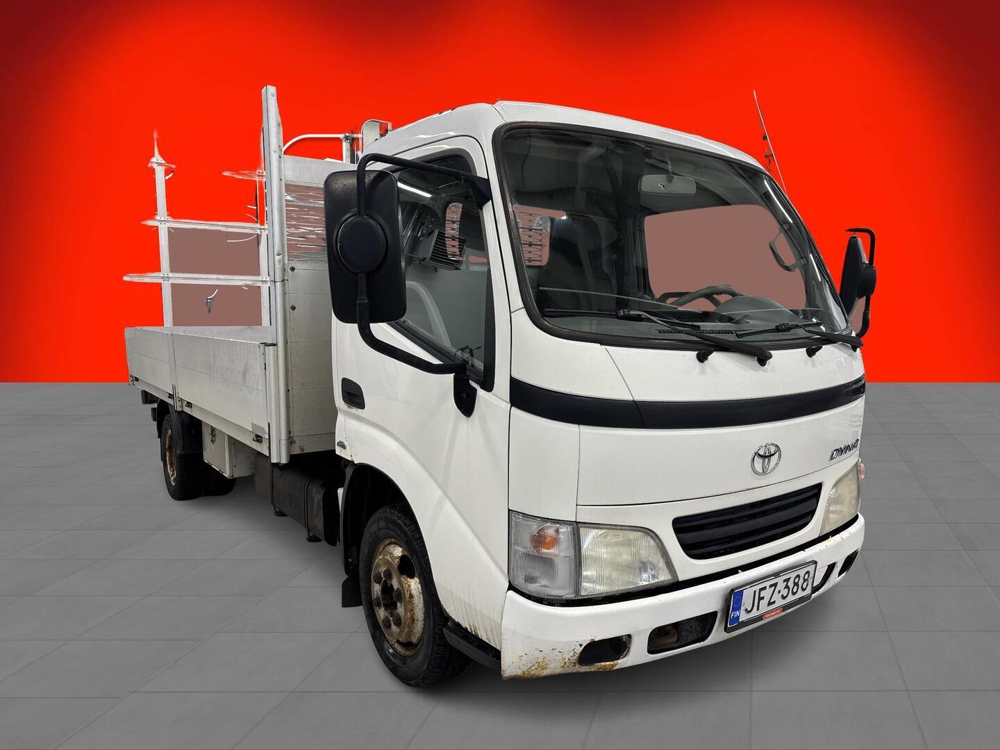 TOYOTA Dyna 2005