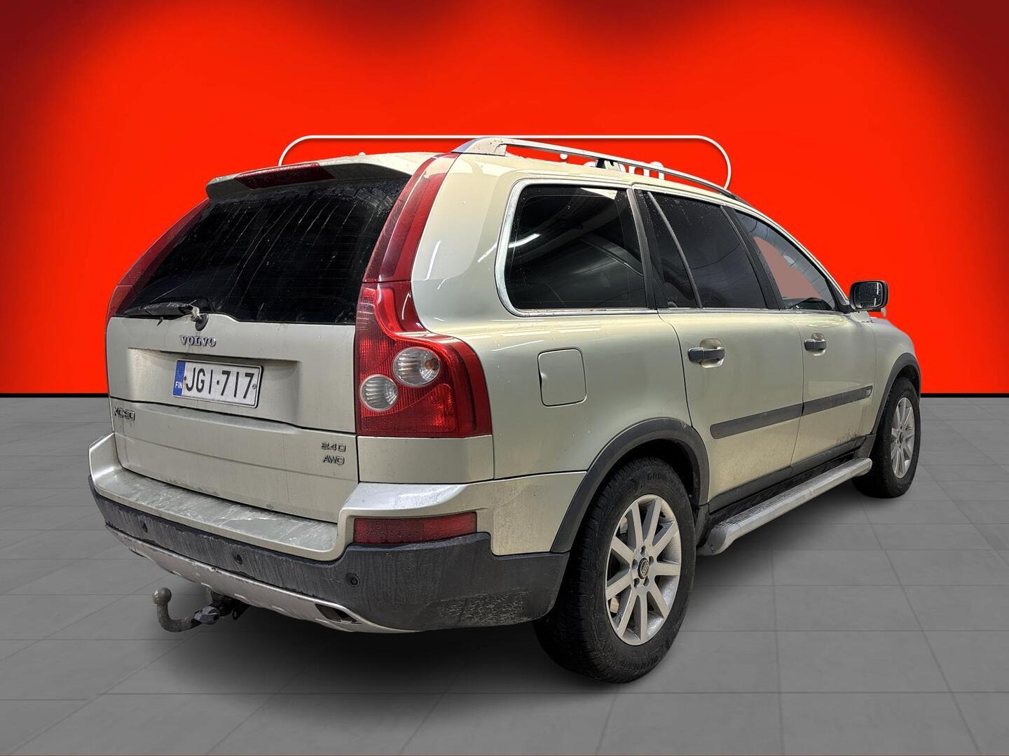 VOLVO XC90 2005