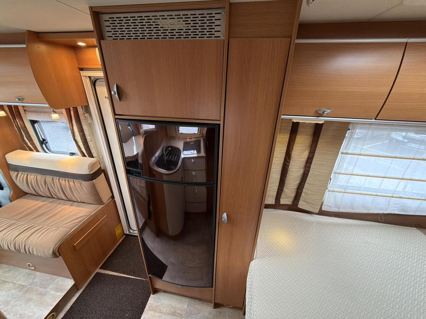 BÜRSTNER T 660 NEXXO 2011