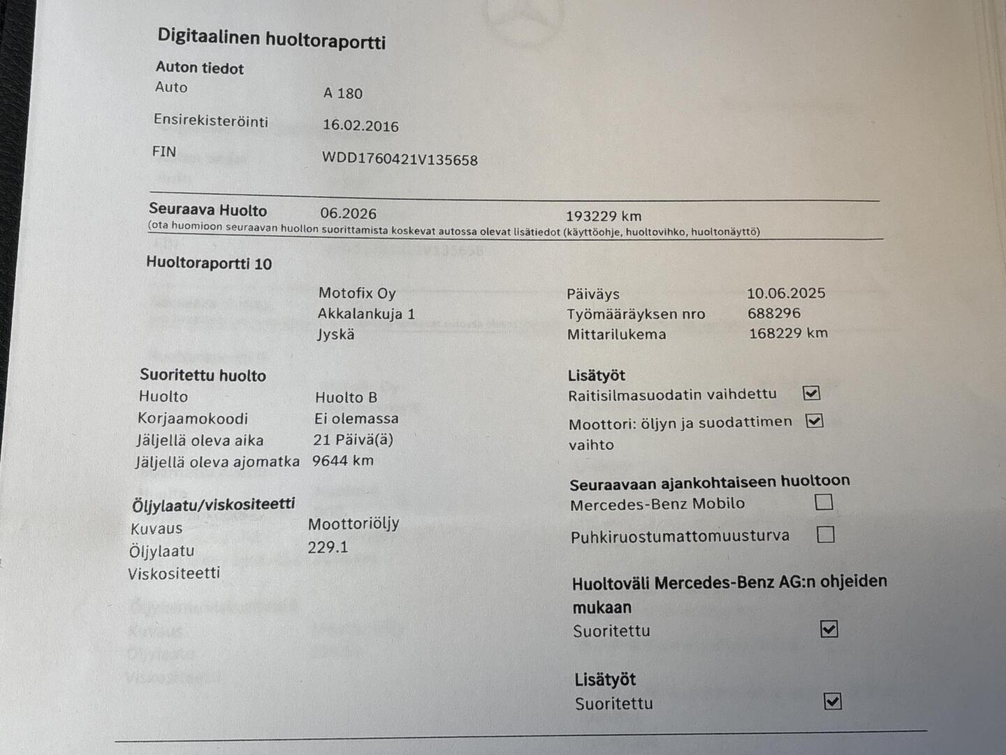 MERCEDES-BENZ A 2016