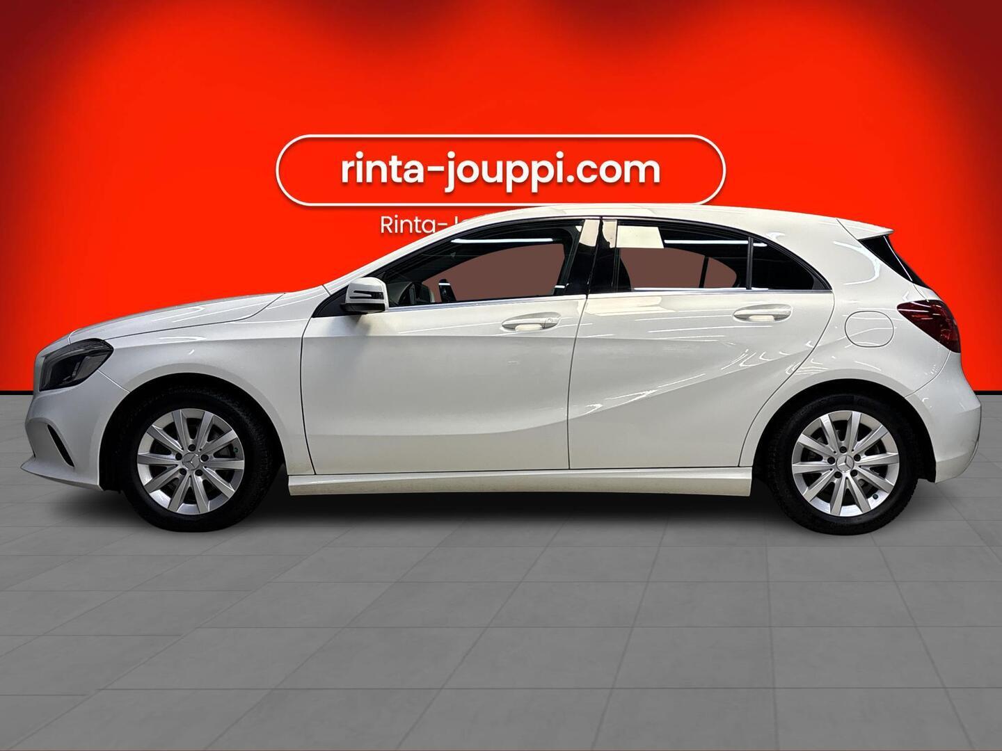 MERCEDES-BENZ A 2016