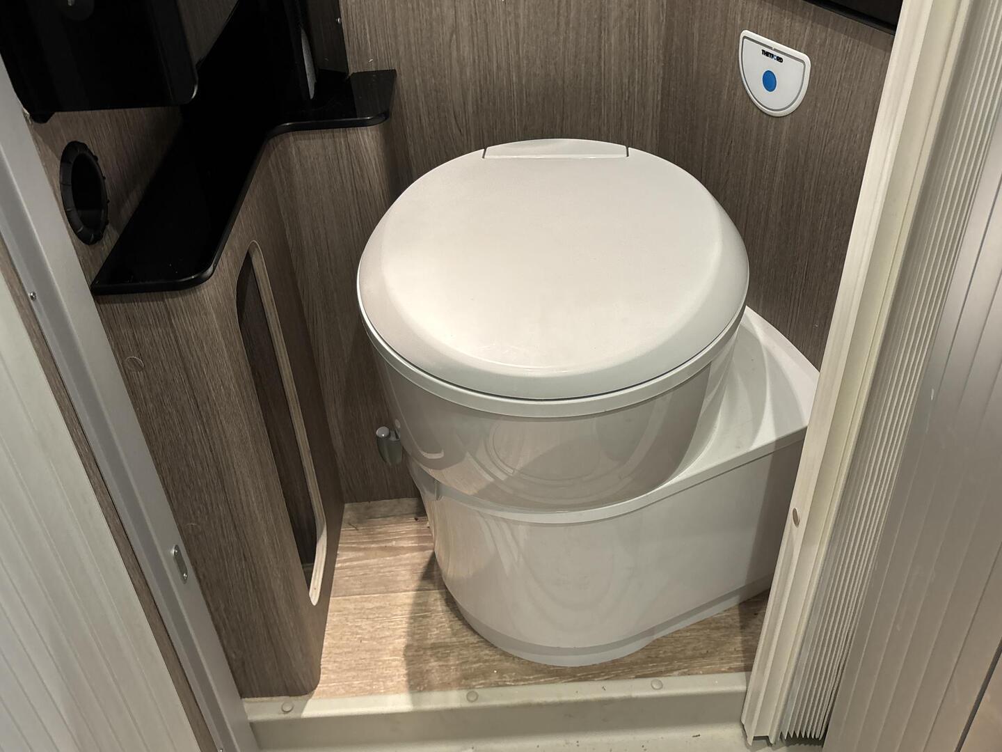 PÖSSL ROADSTAR 600 L 2021