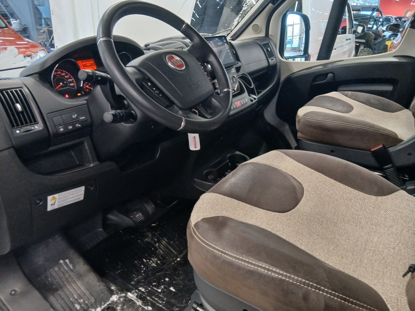 PÖSSL ROADSTAR 600 L 2021