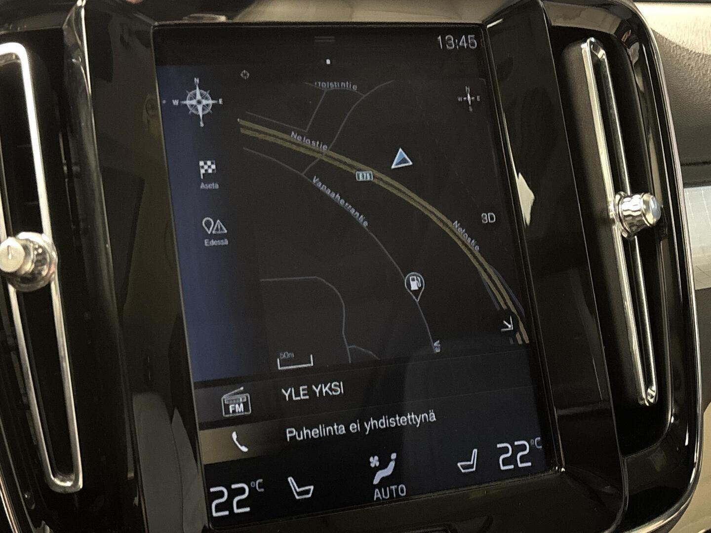 VOLVO XC40 2018
