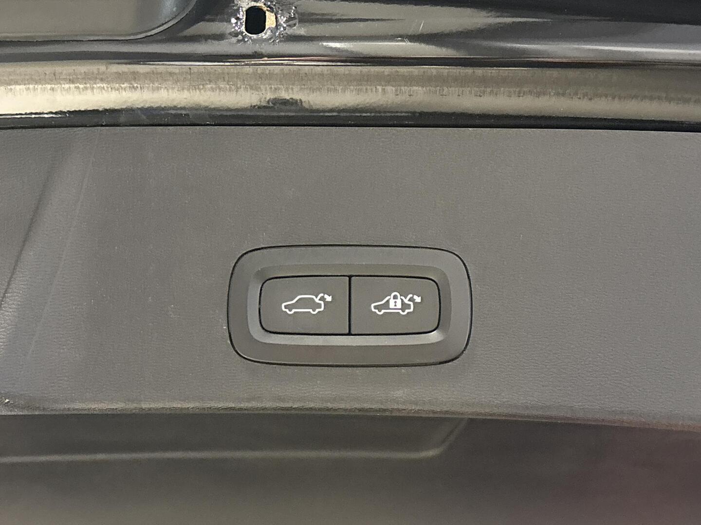 VOLVO XC40 2018
