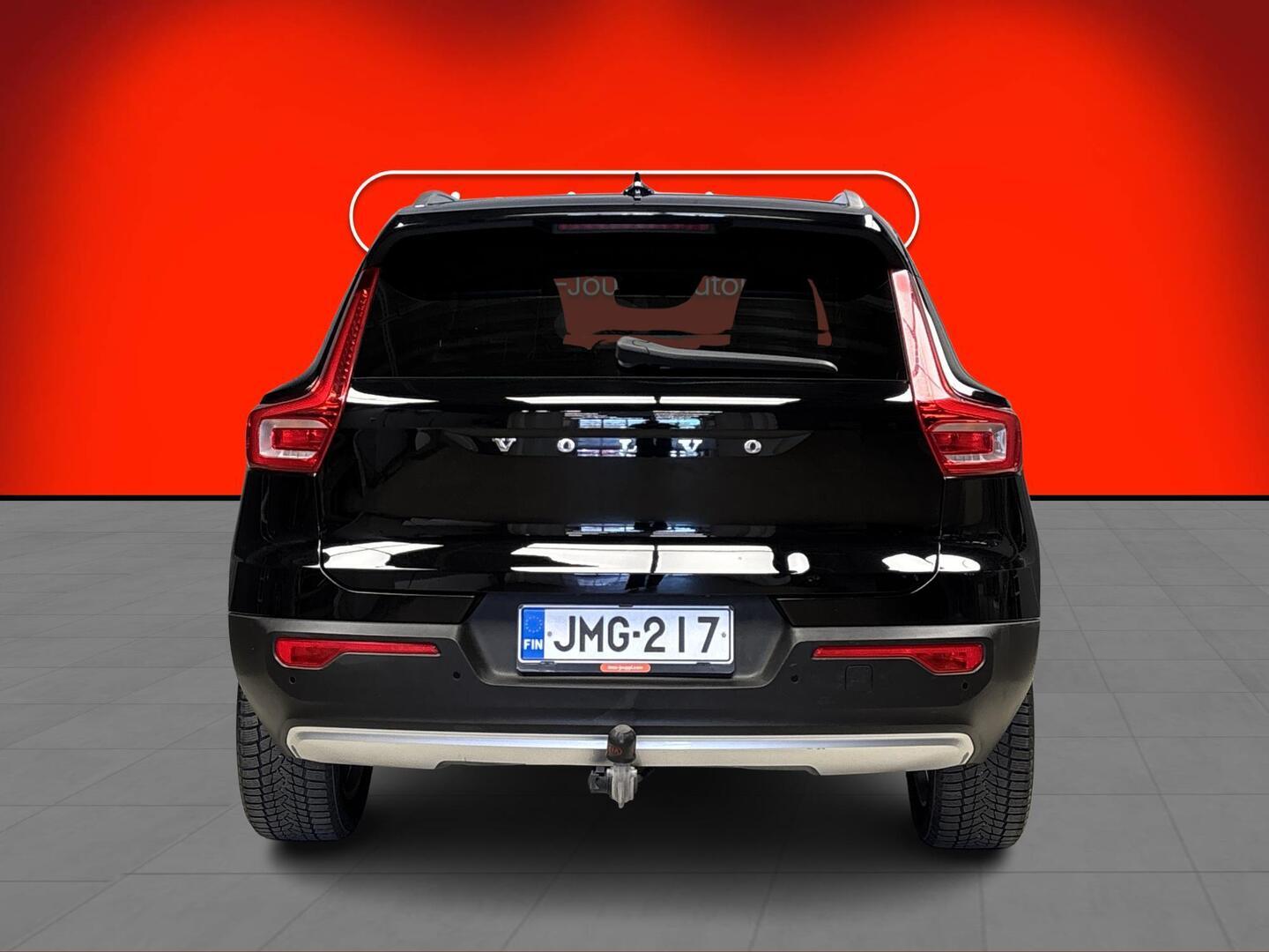 VOLVO XC40 2018