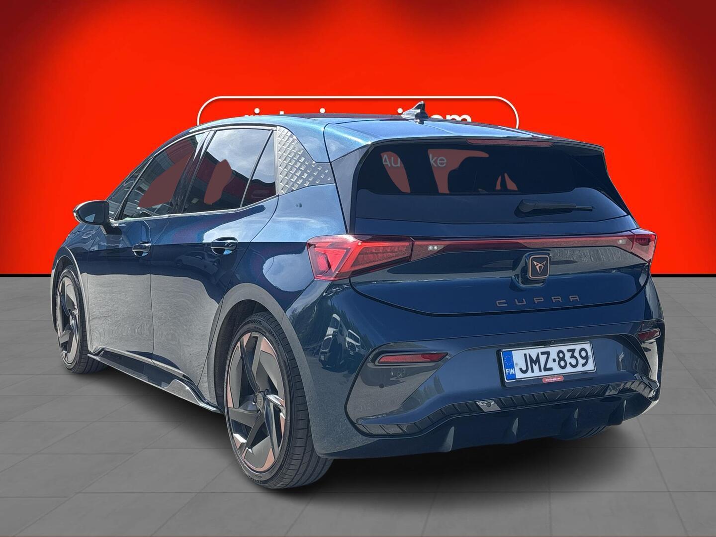 CUPRA Born 2023