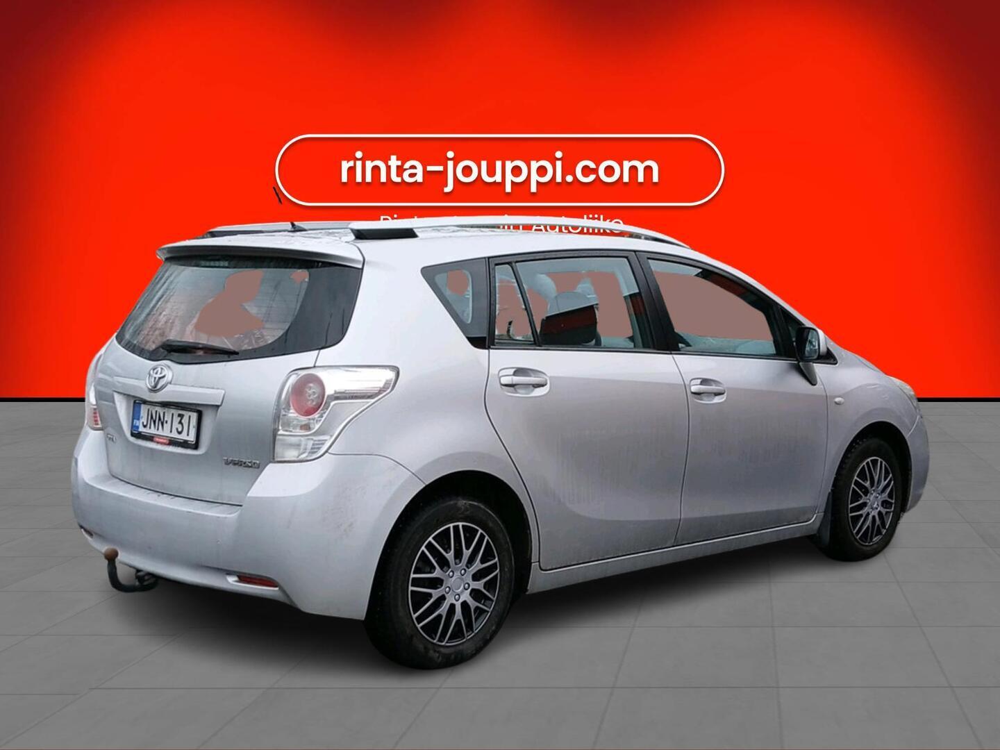 TOYOTA Verso 2010