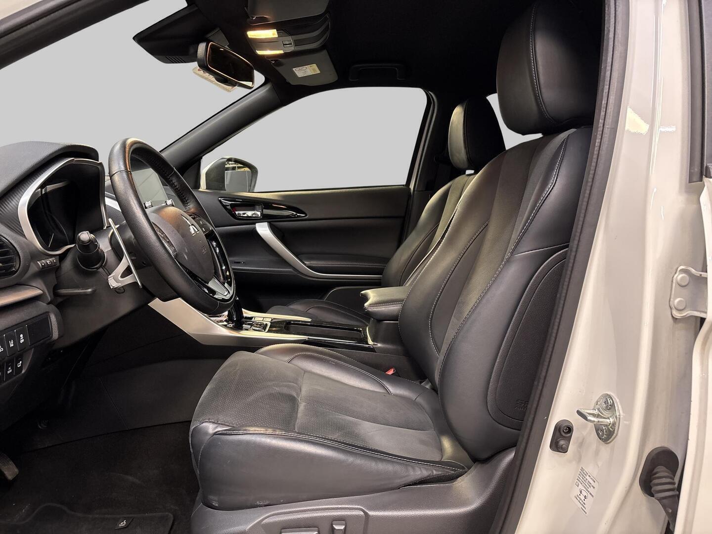 MITSUBISHI ECLIPSE CROSS 2023