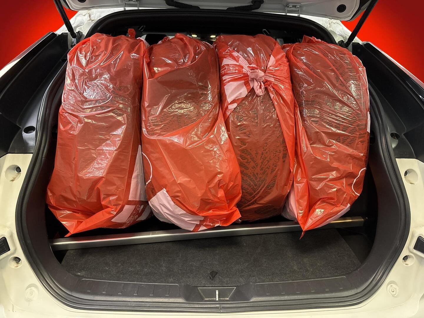 MITSUBISHI ECLIPSE CROSS 2023