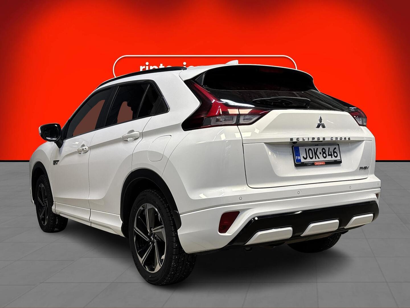 MITSUBISHI ECLIPSE CROSS 2023