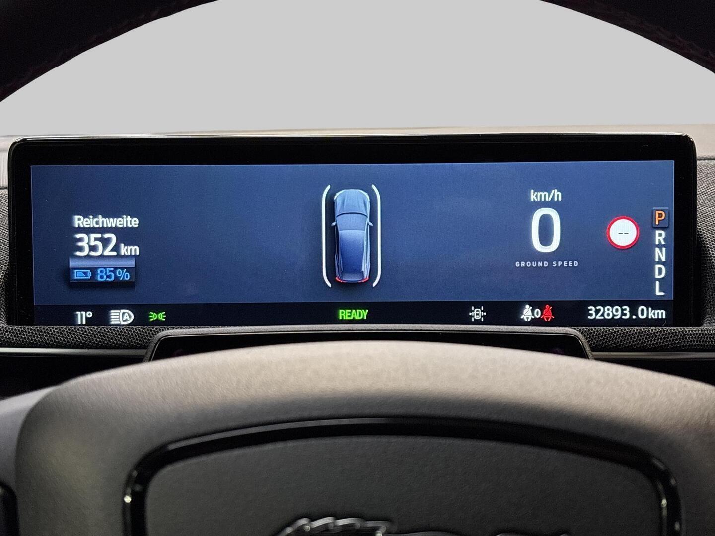 FORD MUSTANG MACH-E 2021