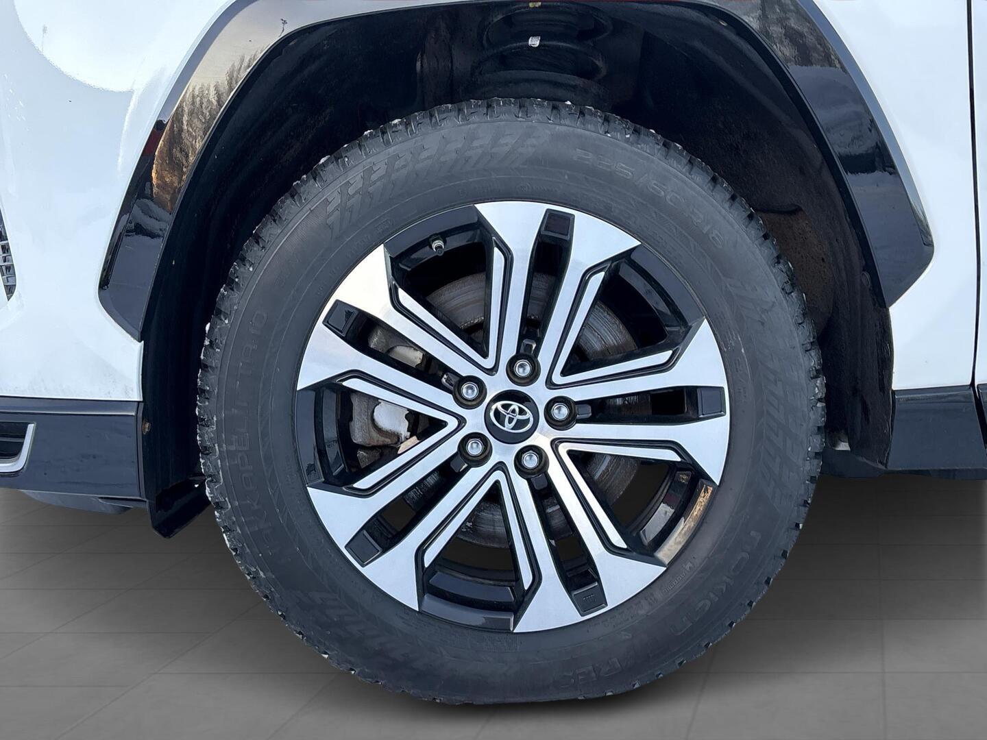 TOYOTA RAV4 PLUG-IN 2021