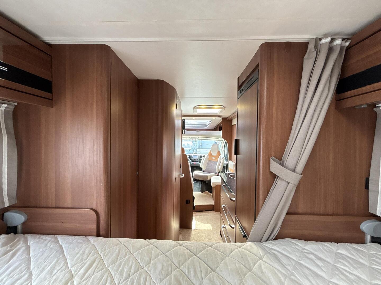 LMC BREEZER V636 2016