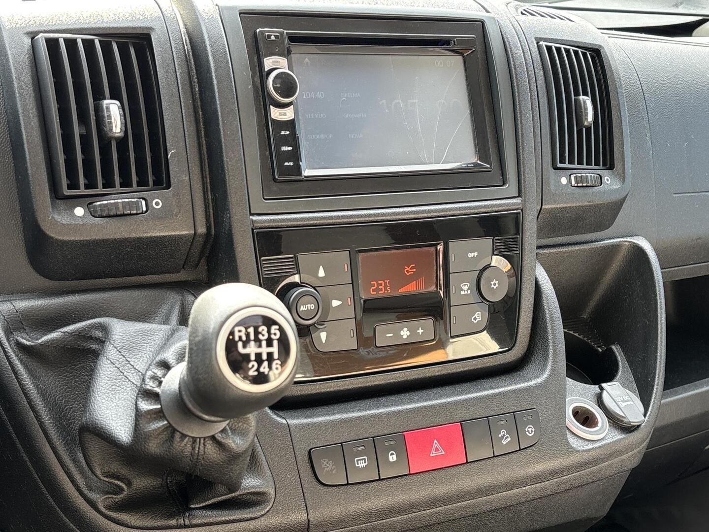 LMC BREEZER V636 2016