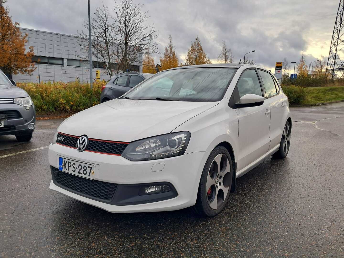 VOLKSWAGEN Polo 2011