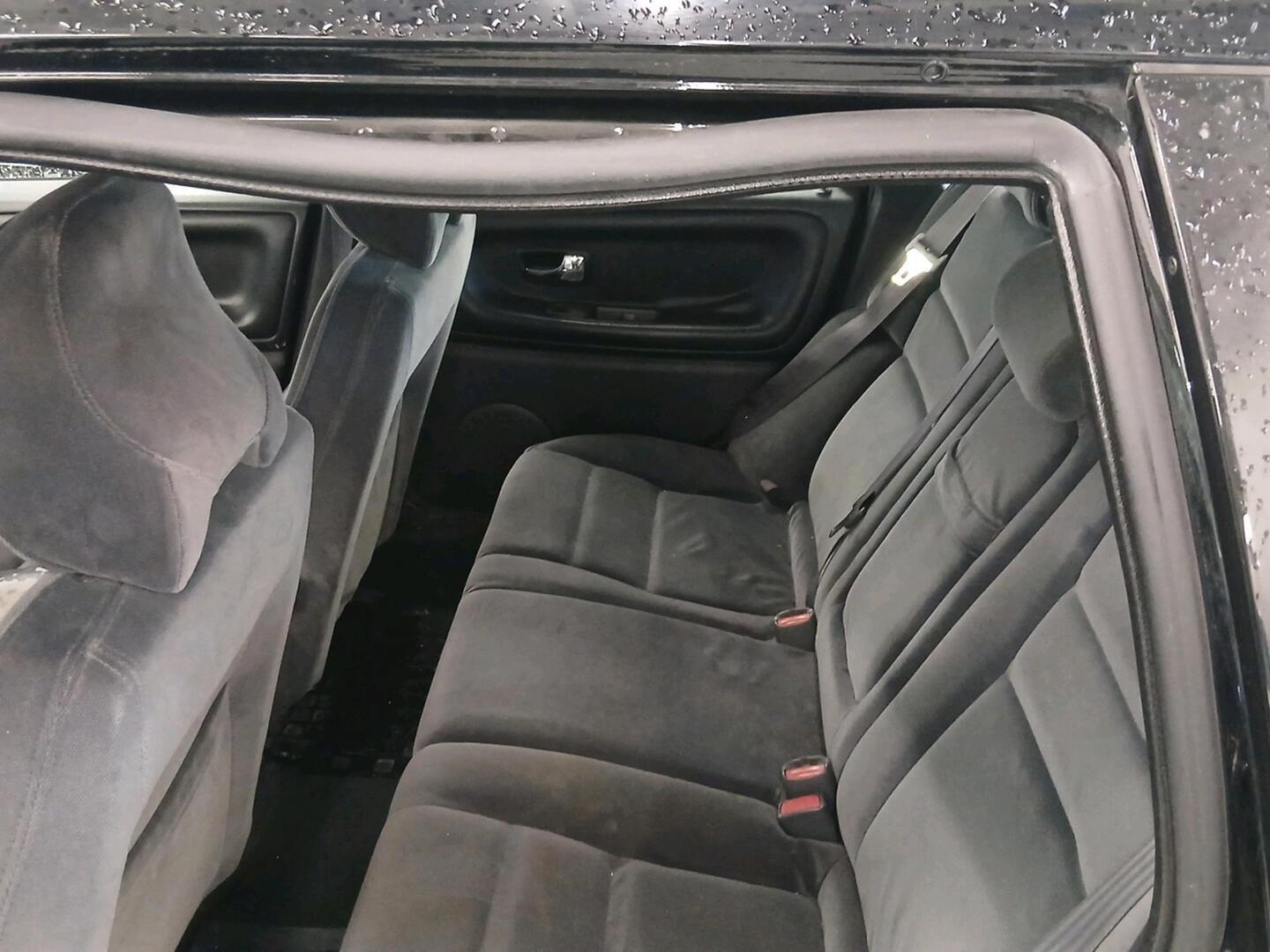 VOLVO V70 1999