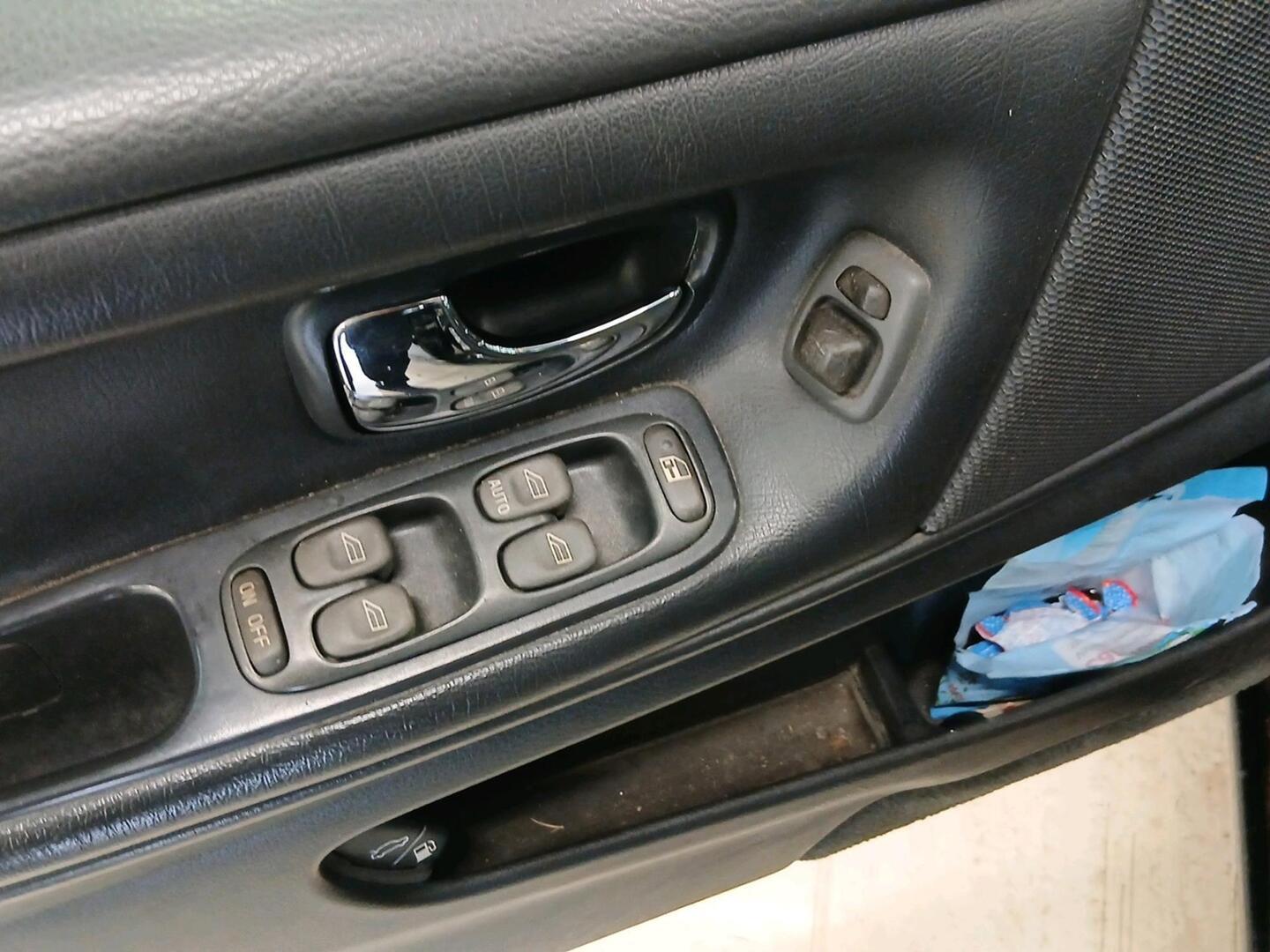 VOLVO V70 1999