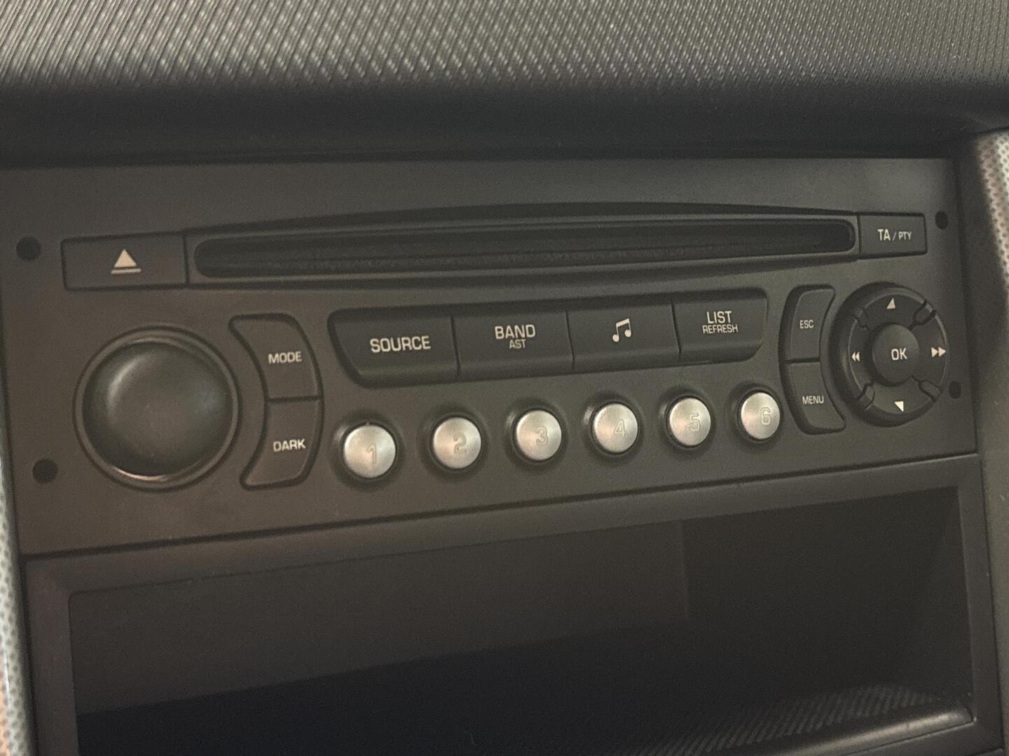 PEUGEOT 207 2007