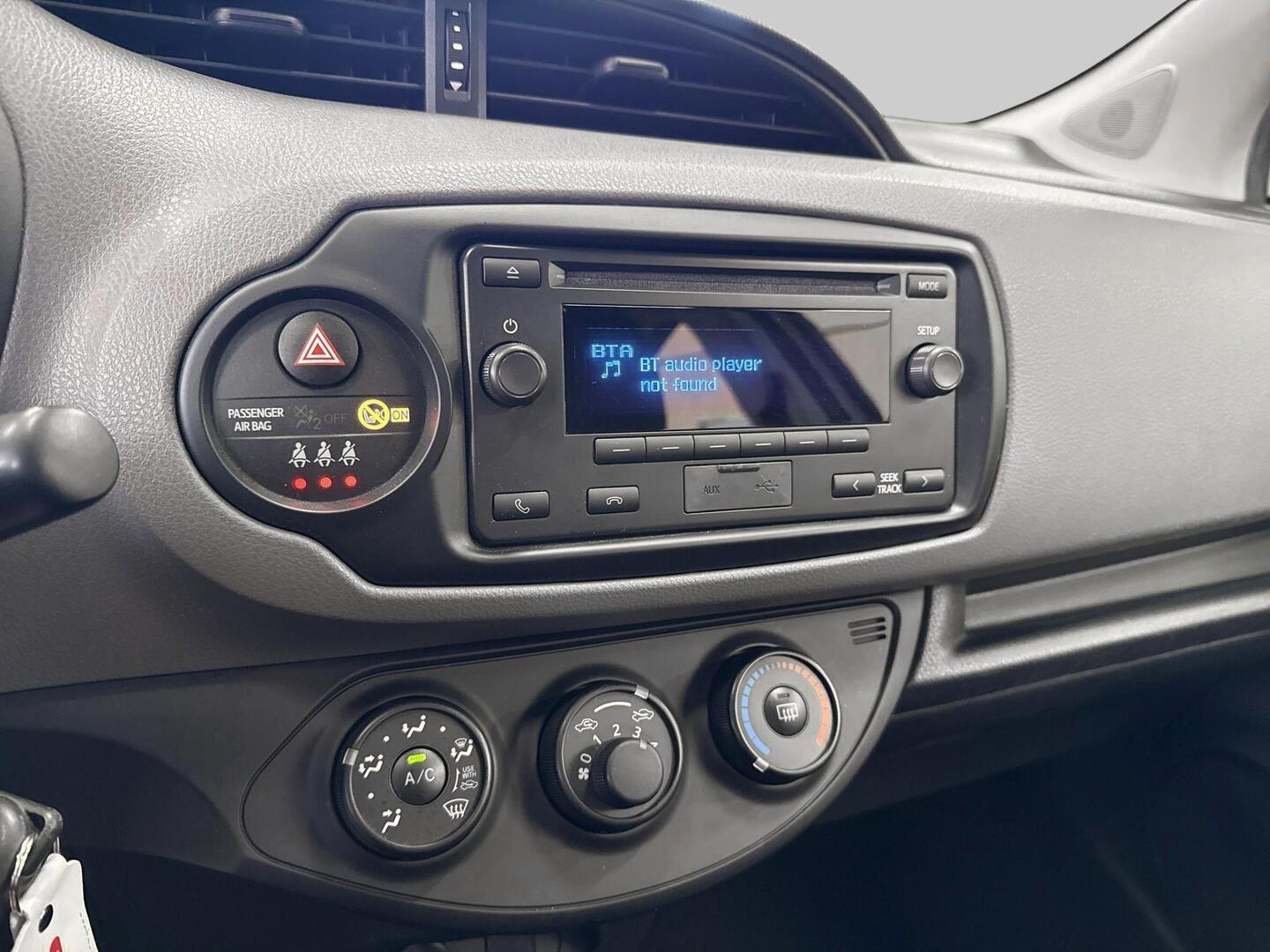 TOYOTA Yaris 2020
