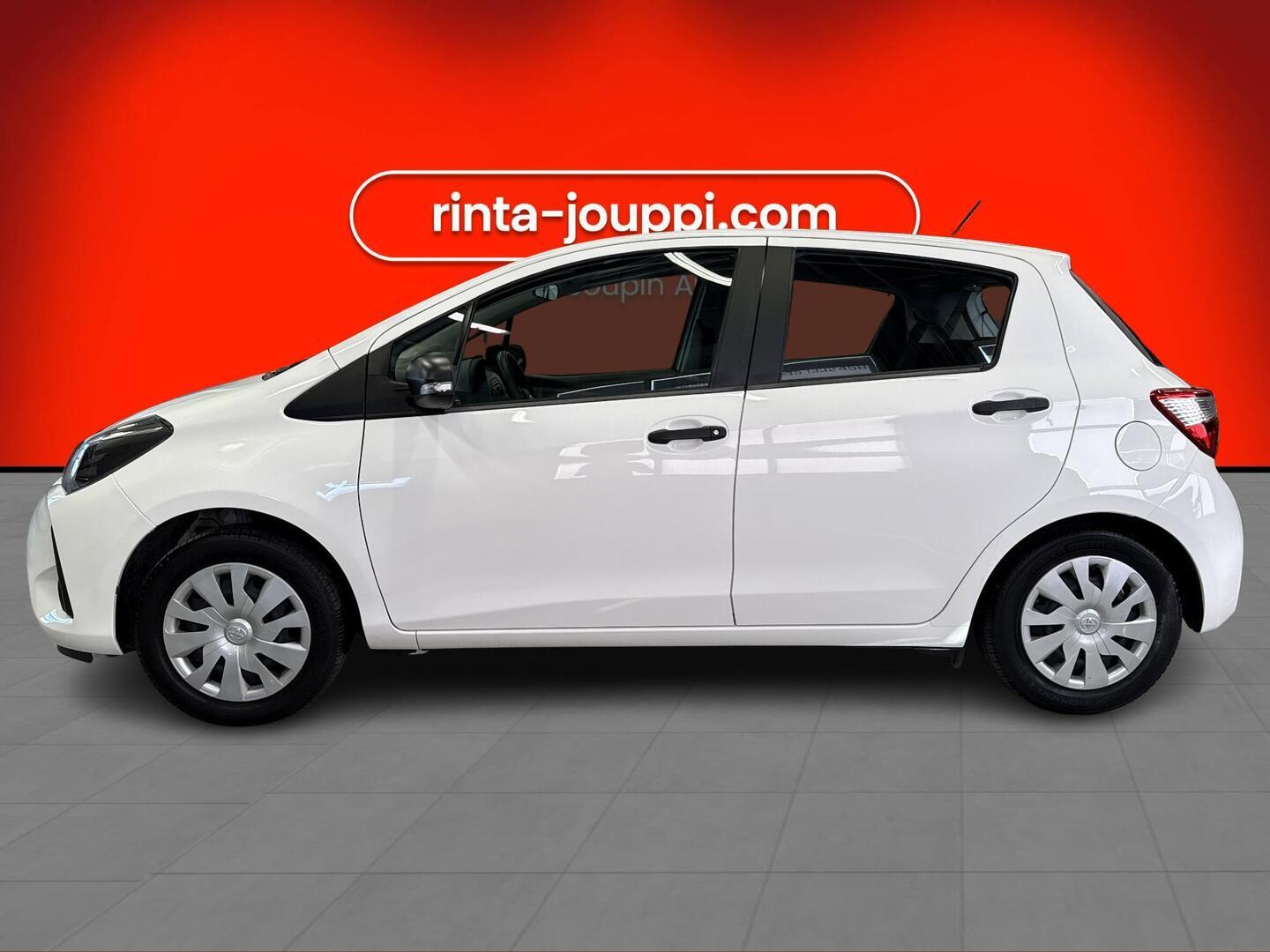 TOYOTA Yaris 2020
