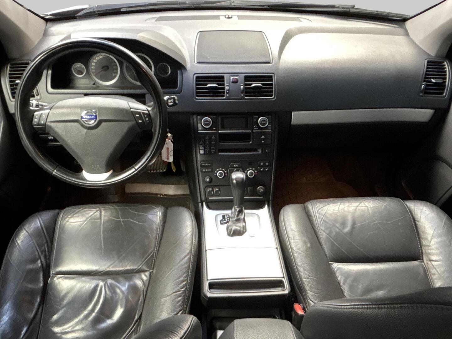 VOLVO XC90 2012
