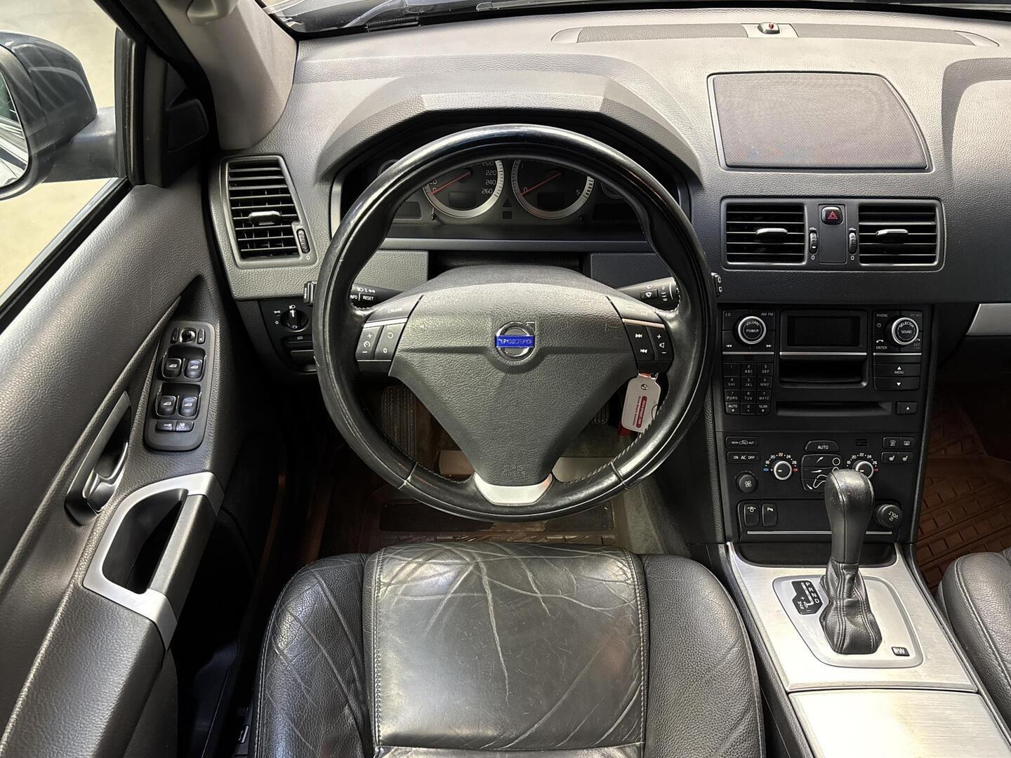 VOLVO XC90 2012