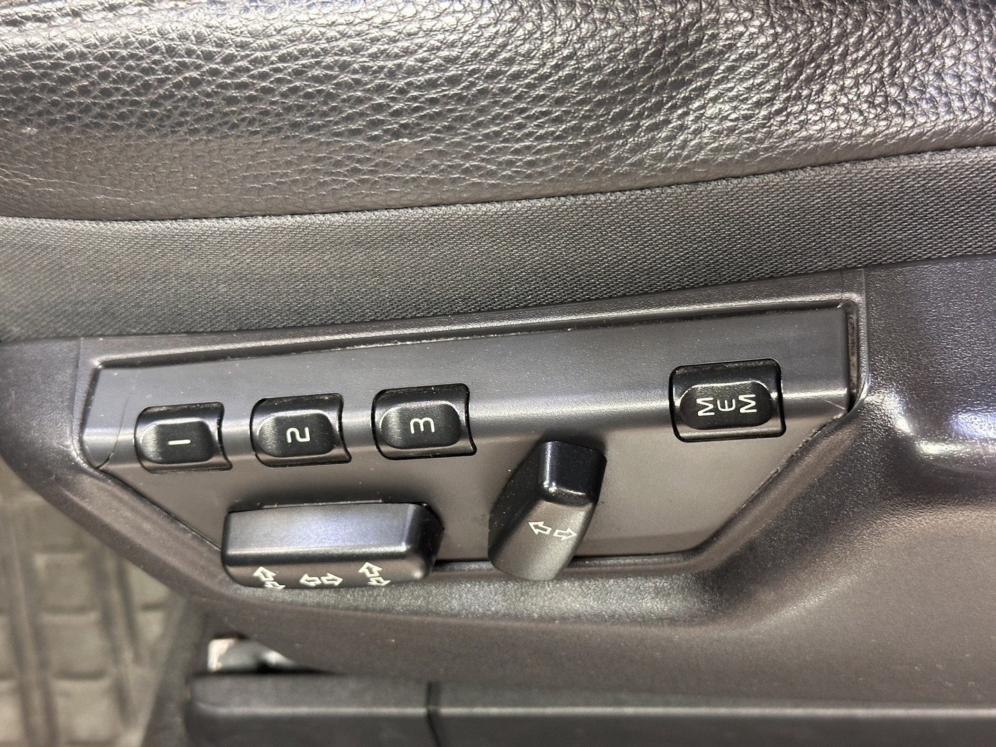 VOLVO XC90 2012