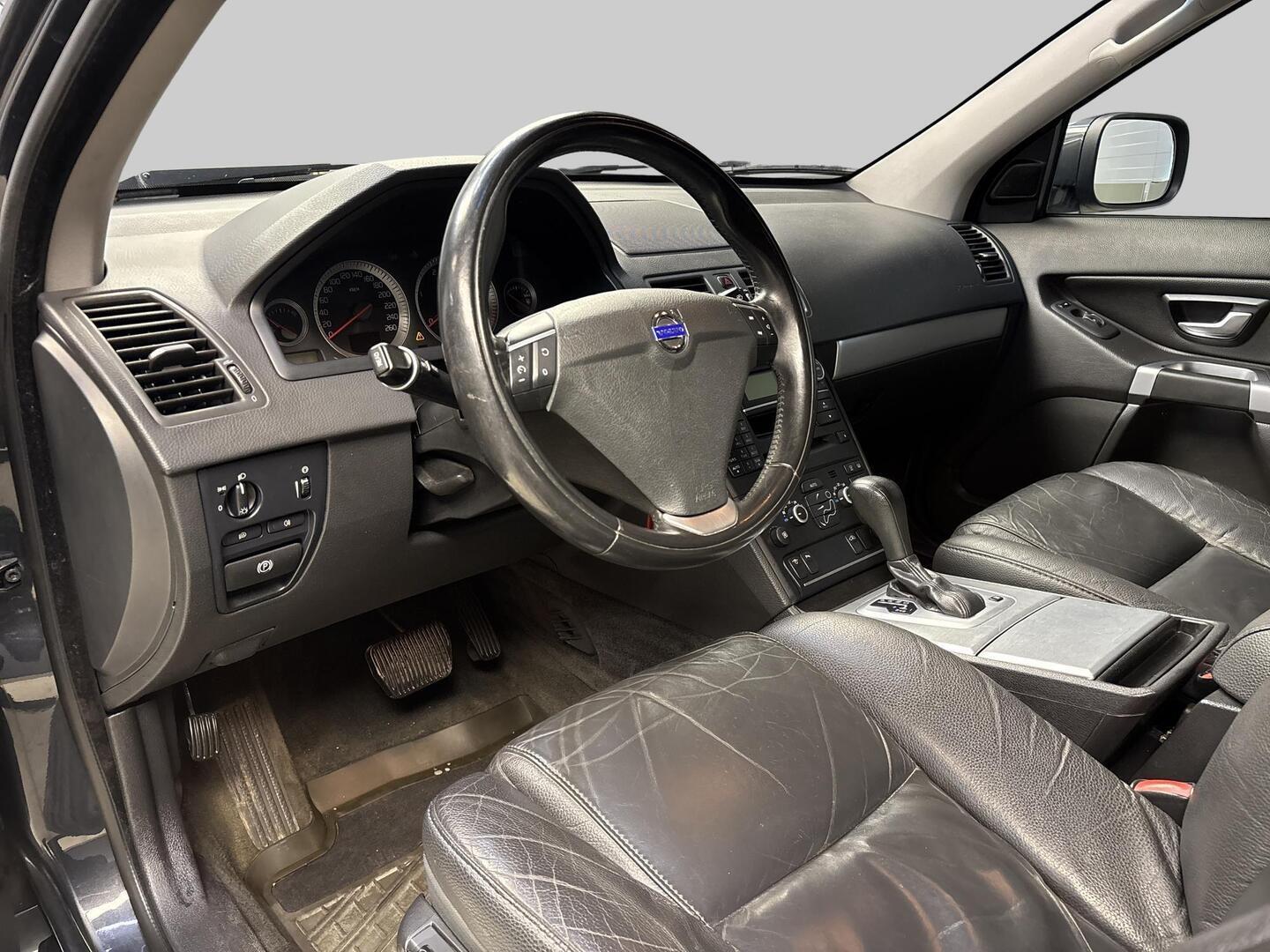 VOLVO XC90 2012