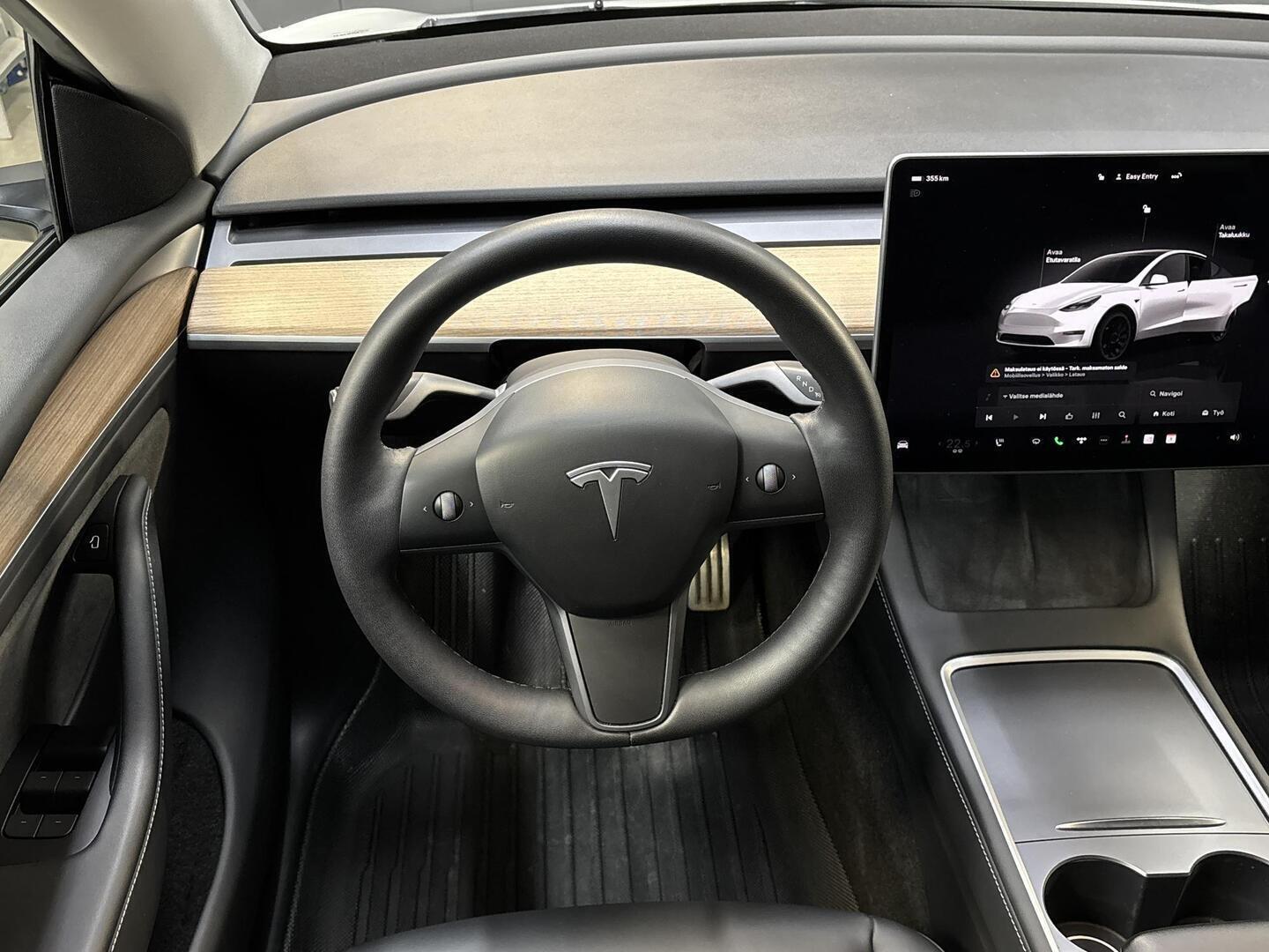 TESLA Model Y 2022