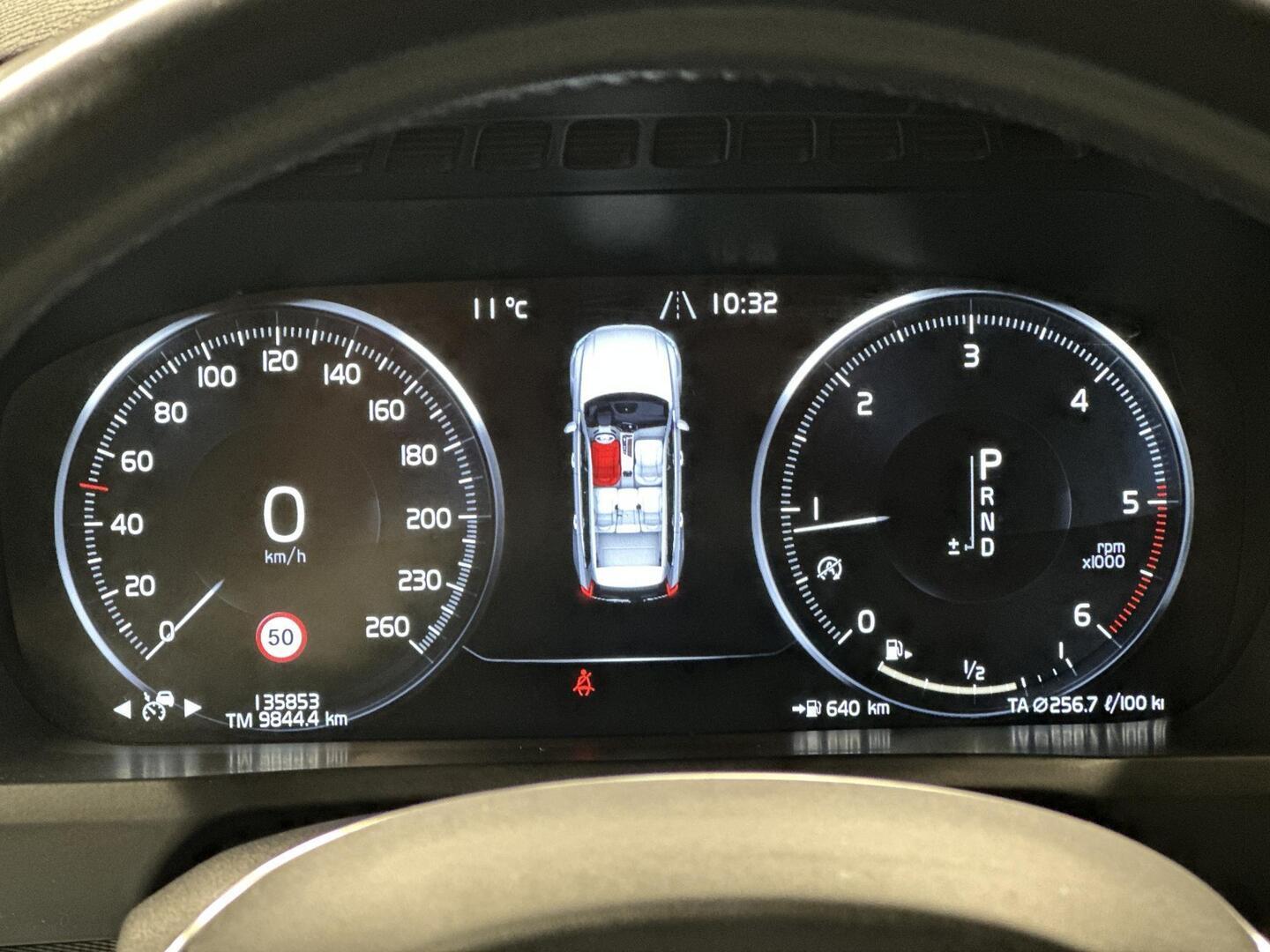 VOLVO XC90 2018