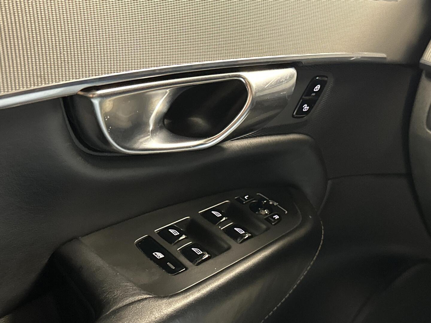 VOLVO XC90 2018