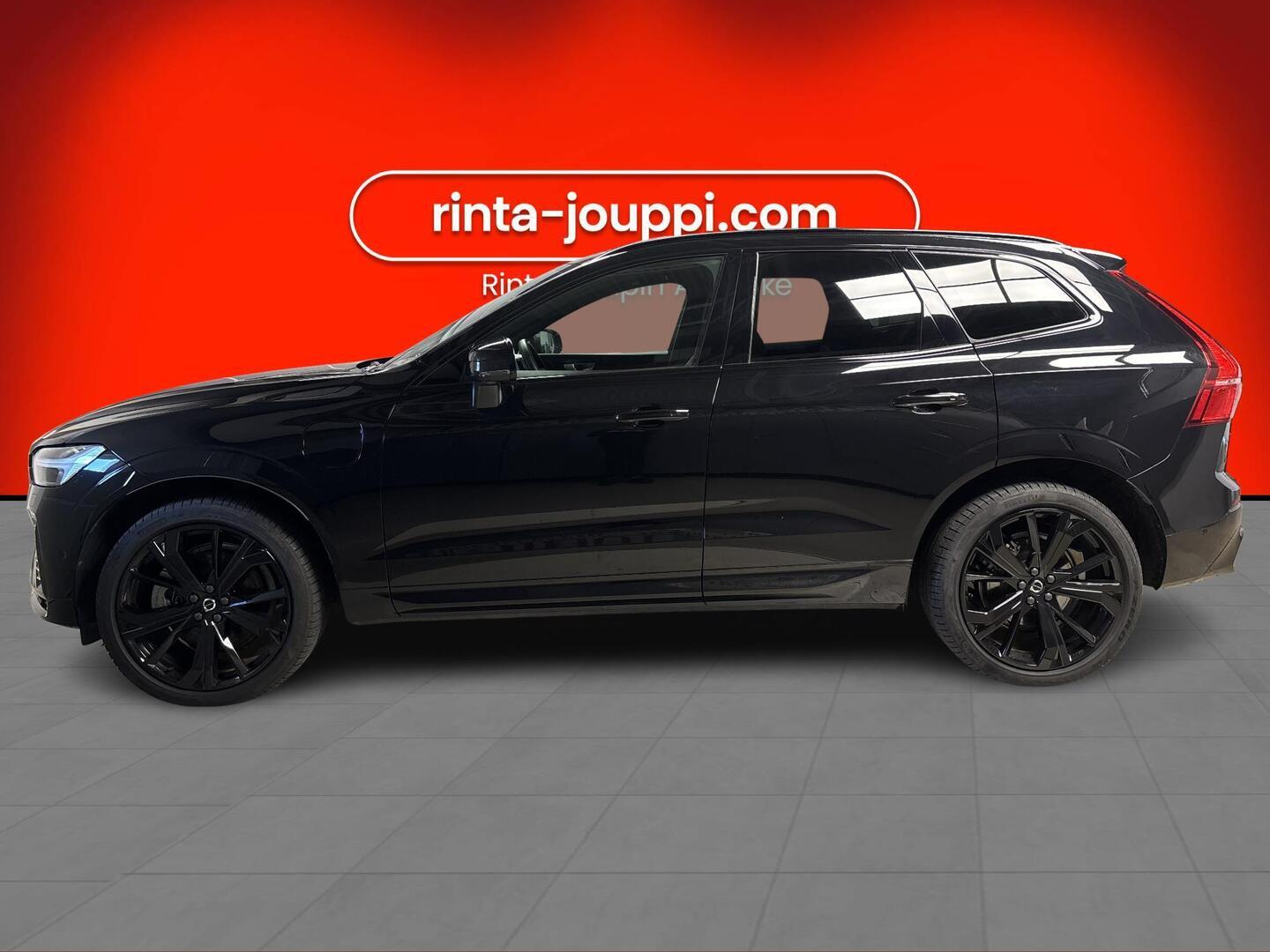 VOLVO XC60 2024